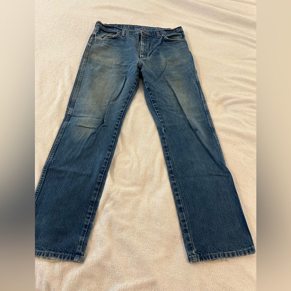 Wrangler 36x34 Distressed Vintage Wash Jeans Workwear Grunge